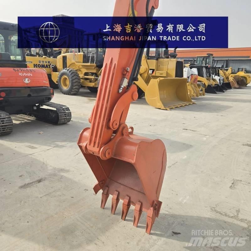 Doosan DX 60 Roomikekskavaatorid