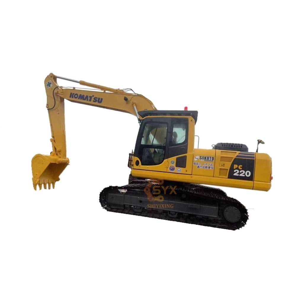 Komatsu PC 220-8 Roomikekskavaatorid
