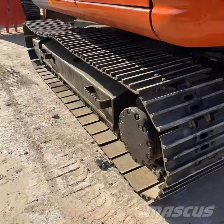 Hitachi ZX120 Roomikekskavaatorid