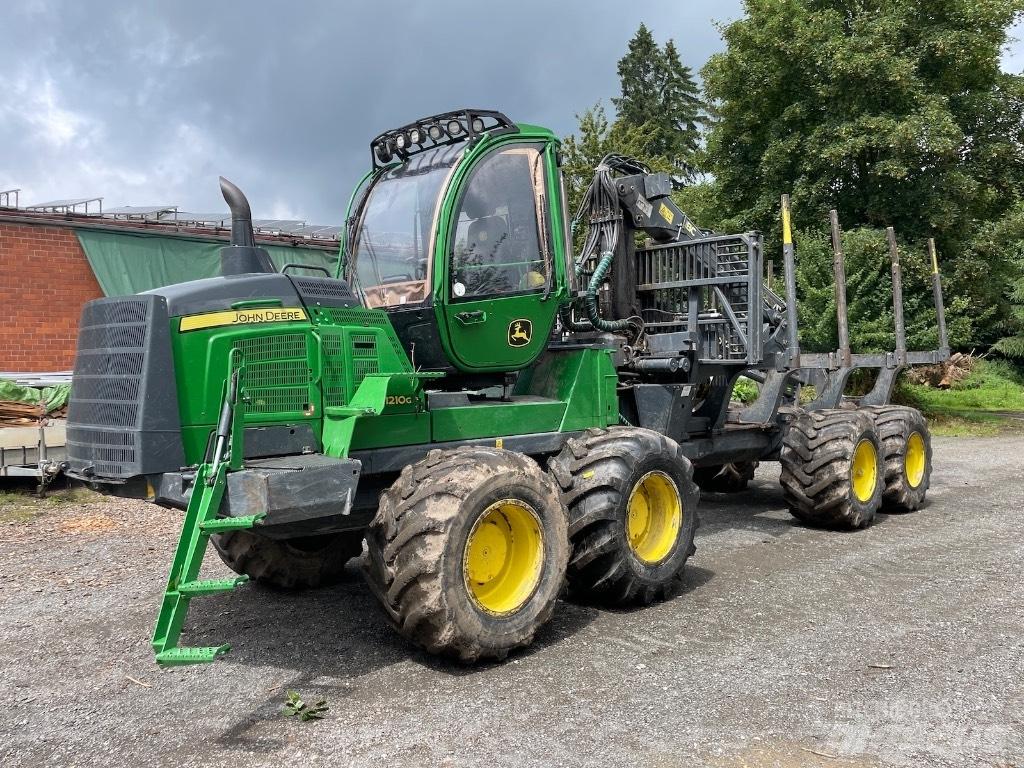 John Deere 1210 G Forwarderid