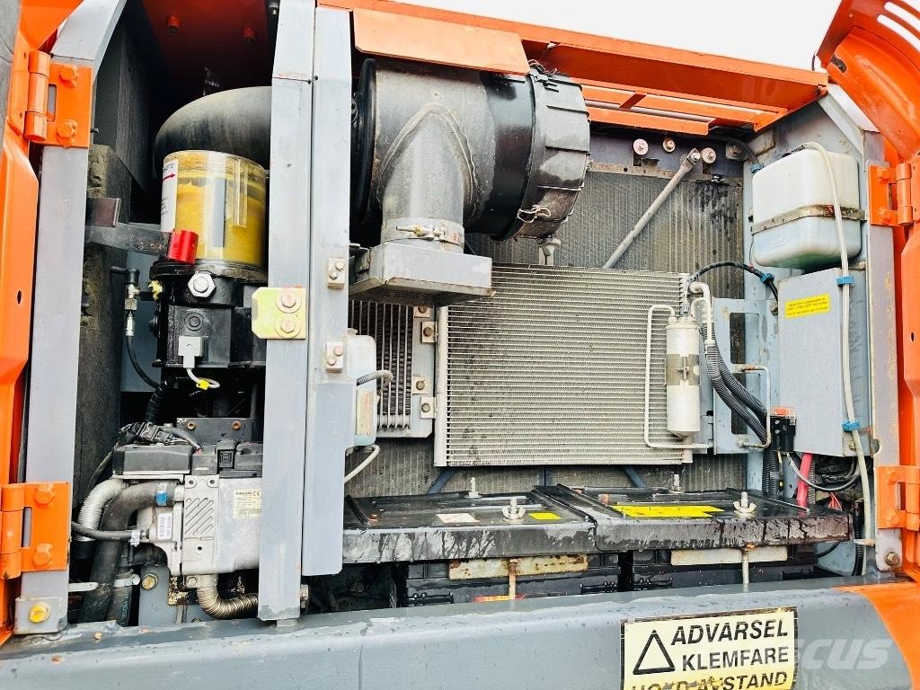 Hitachi Zaxis 170 W Ratasekskavaatorid