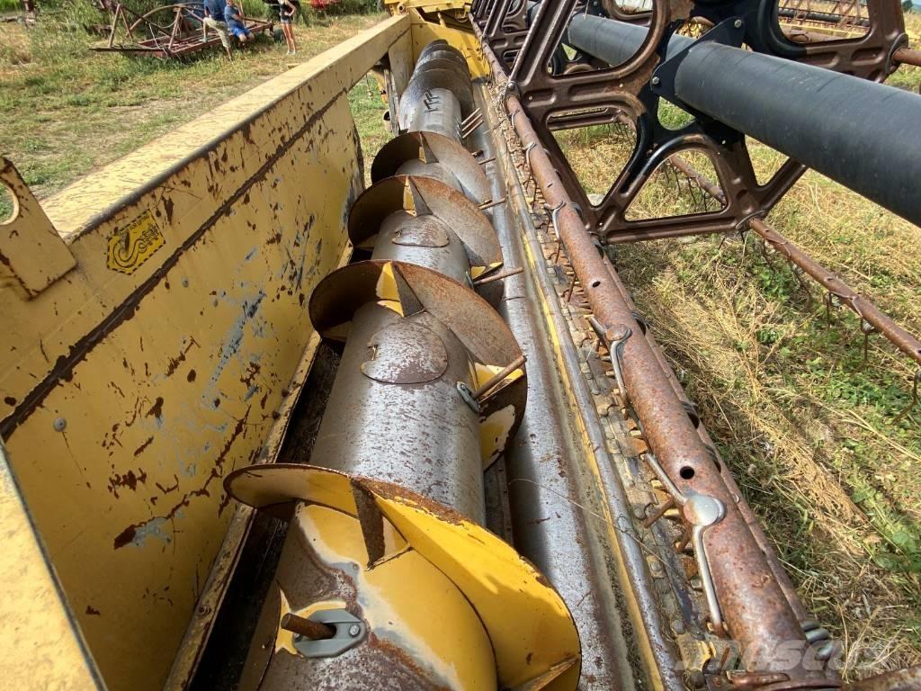 New Holland TX 68 Teraviljakombainid