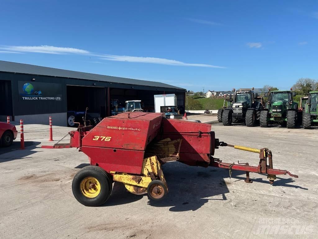 New Holland 376 Heinapressid