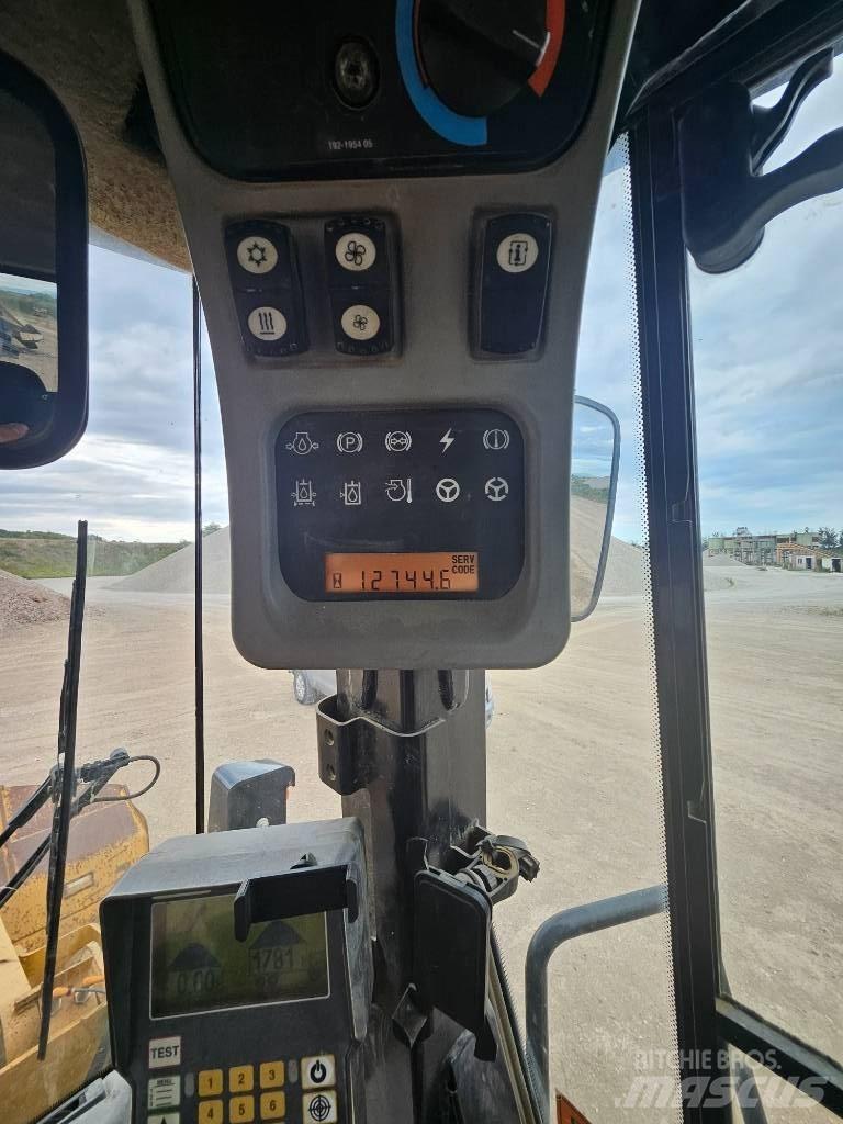 CAT 950 H Rataslaadurid