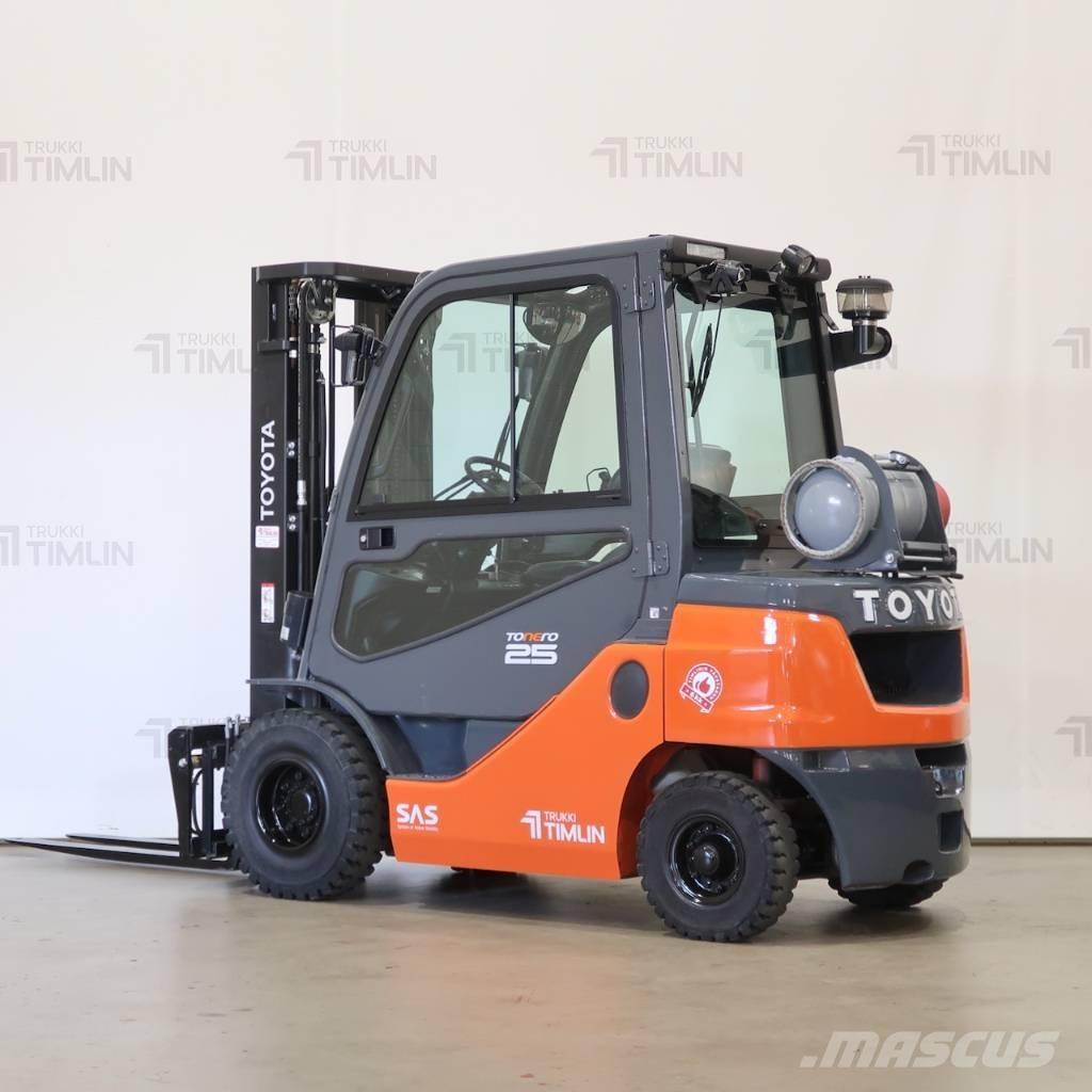 Toyota 02-8FGF25 Gaasitõstukid