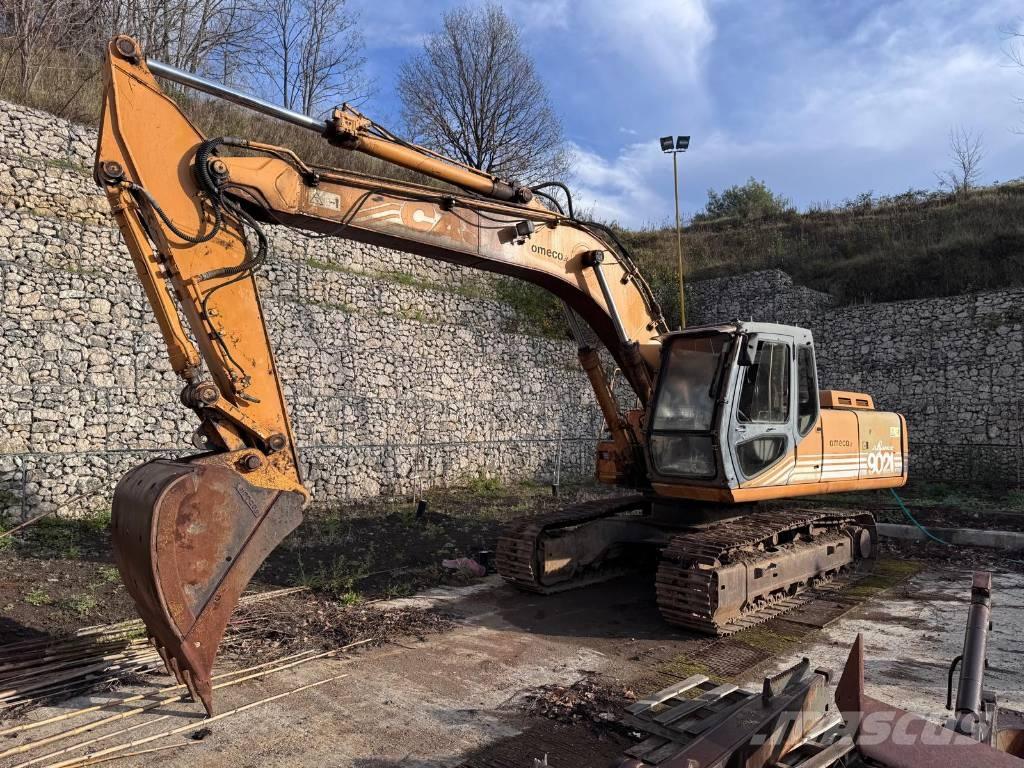 CASE 9021 Roomikekskavaatorid