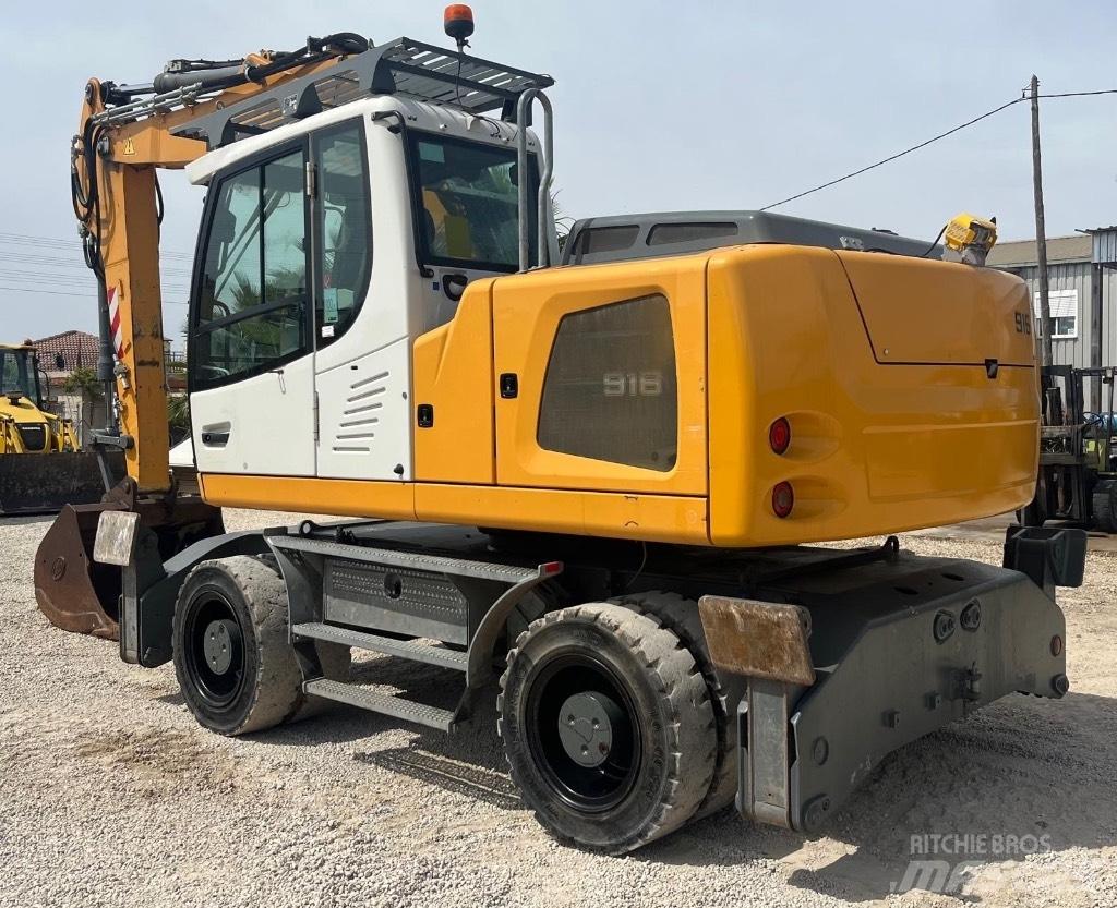 Liebherr A 916 Ratasekskavaatorid