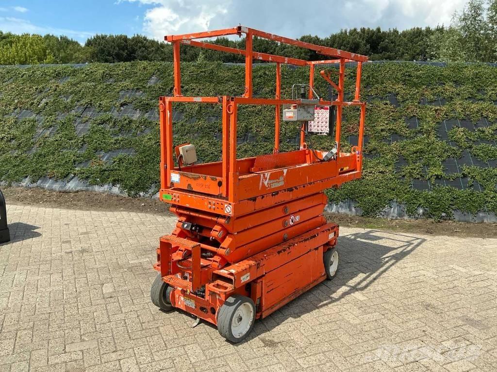 SkyJack SJ III 3219 Käärtõstukid