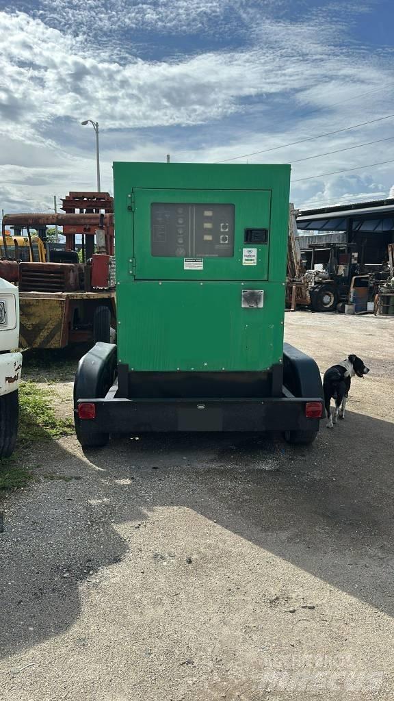 MultiQuip DCA 125 Diiselgeneraatorid