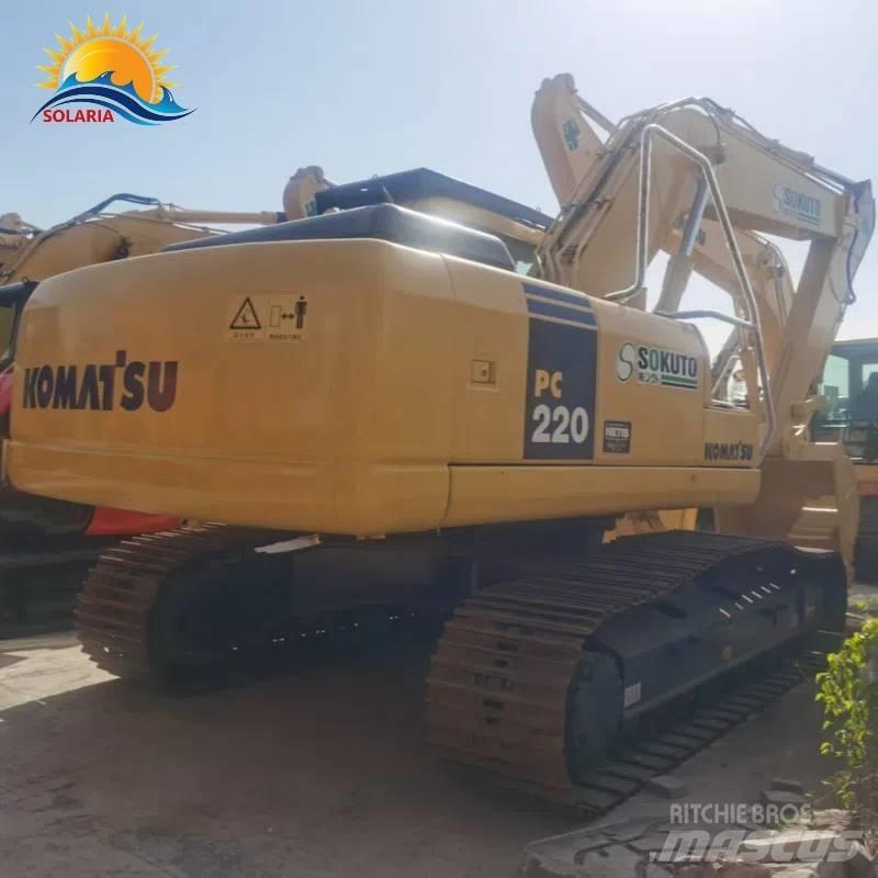 Komatsu PC 220-8 Roomikekskavaatorid