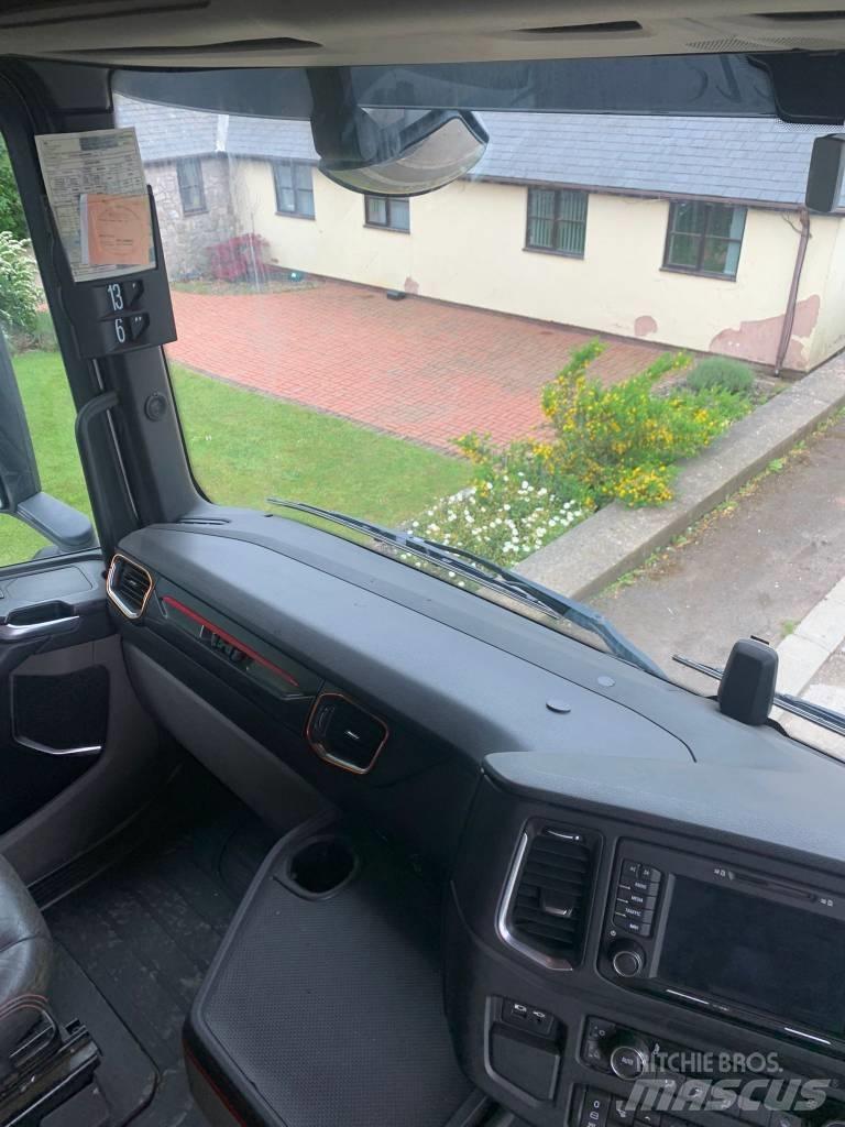 Scania S650 Sadulveokid