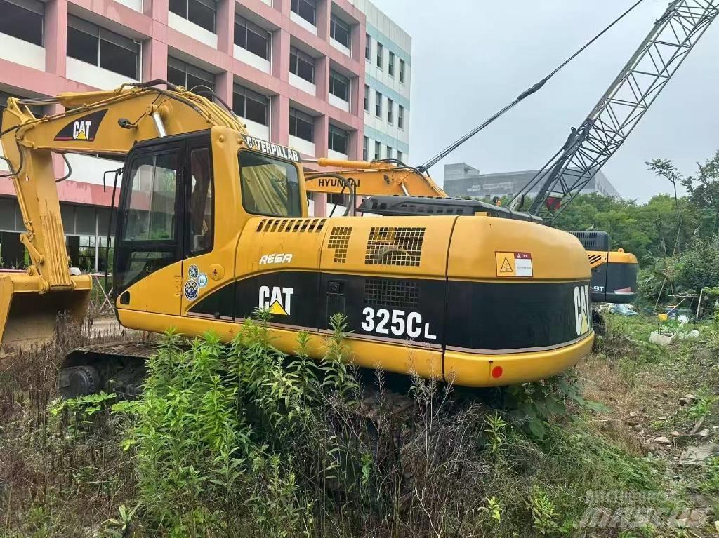 CAT 325 CL Roomikekskavaatorid