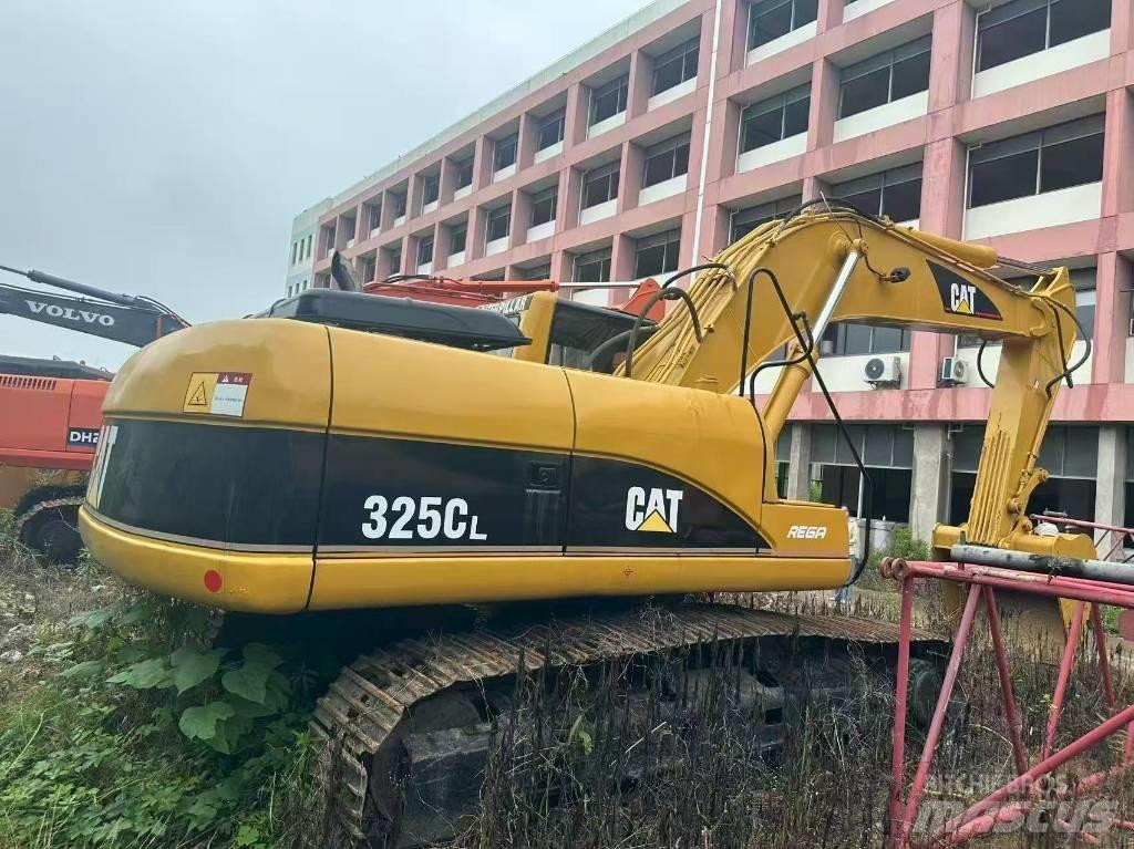 CAT 325 CL Roomikekskavaatorid