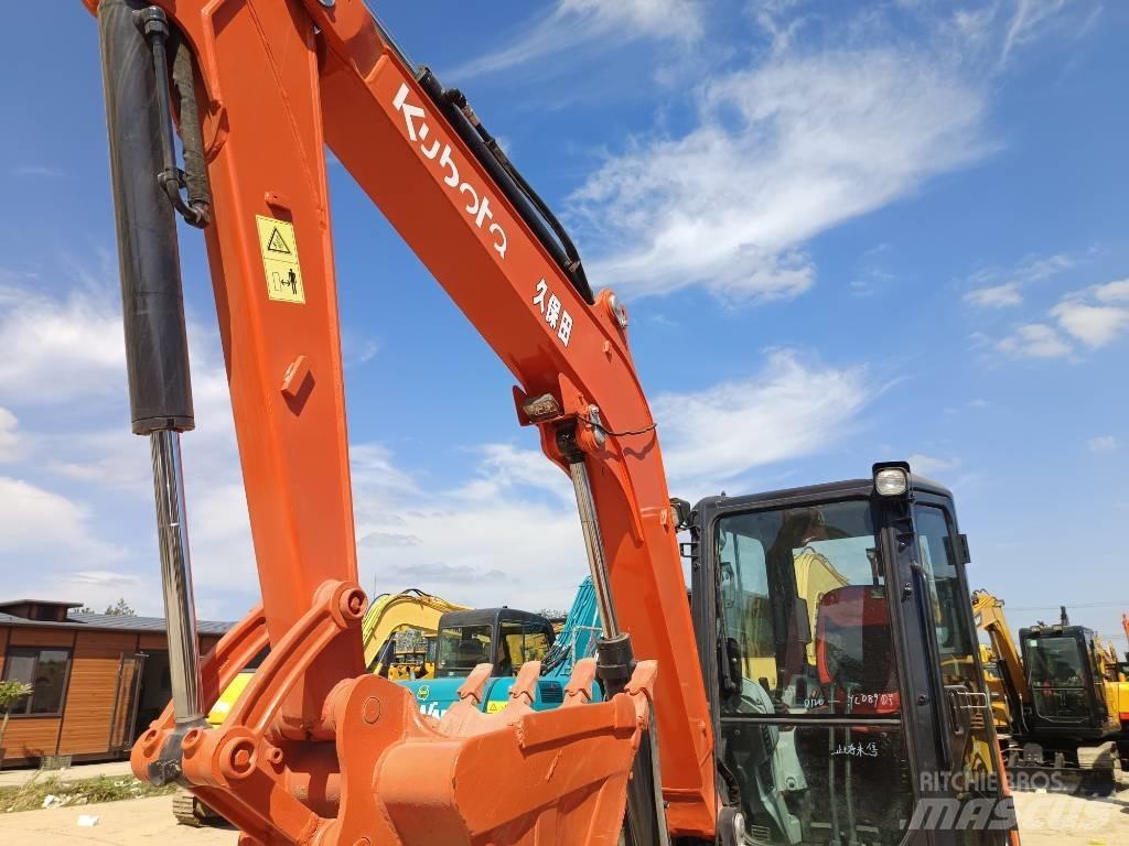 Kubota KX 163 Roomikekskavaatorid