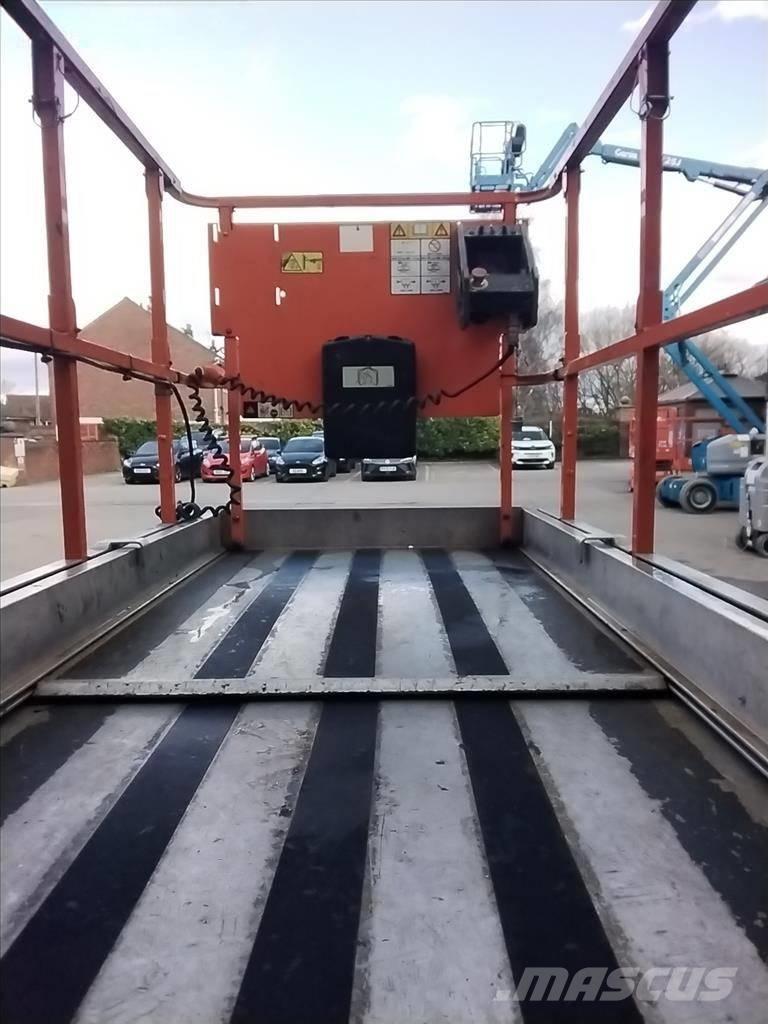 JLG 2646 ES Käärtõstukid