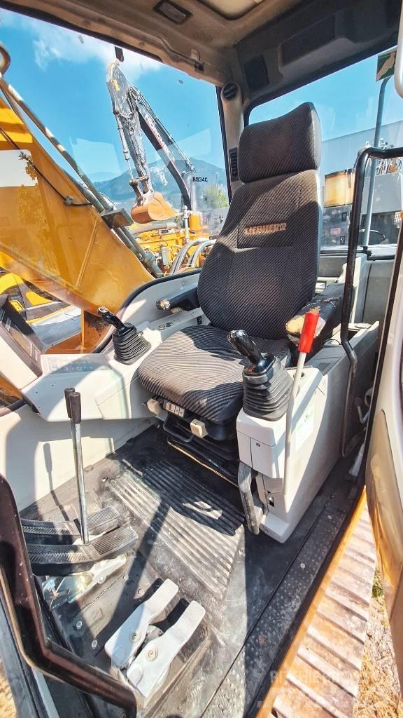 Liebherr R934C HDC Roomikekskavaatorid