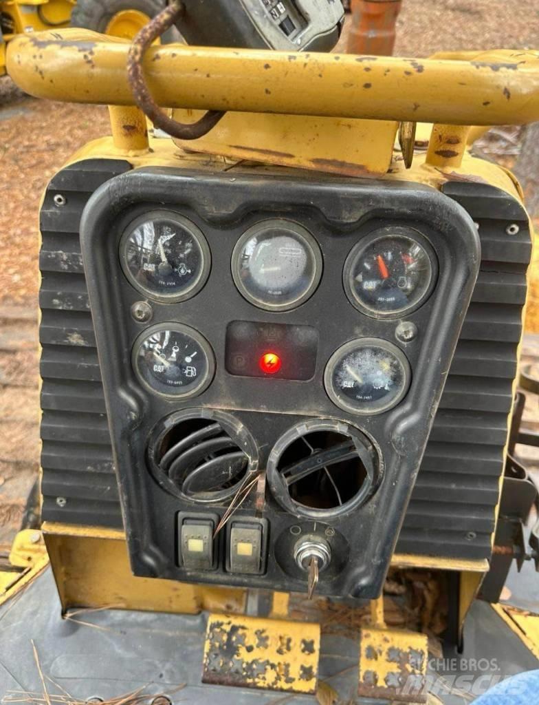 CAT D 3 G LGP Buldooserid