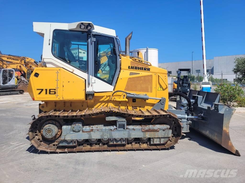 Liebherr PR 716 XL Buldooserid
