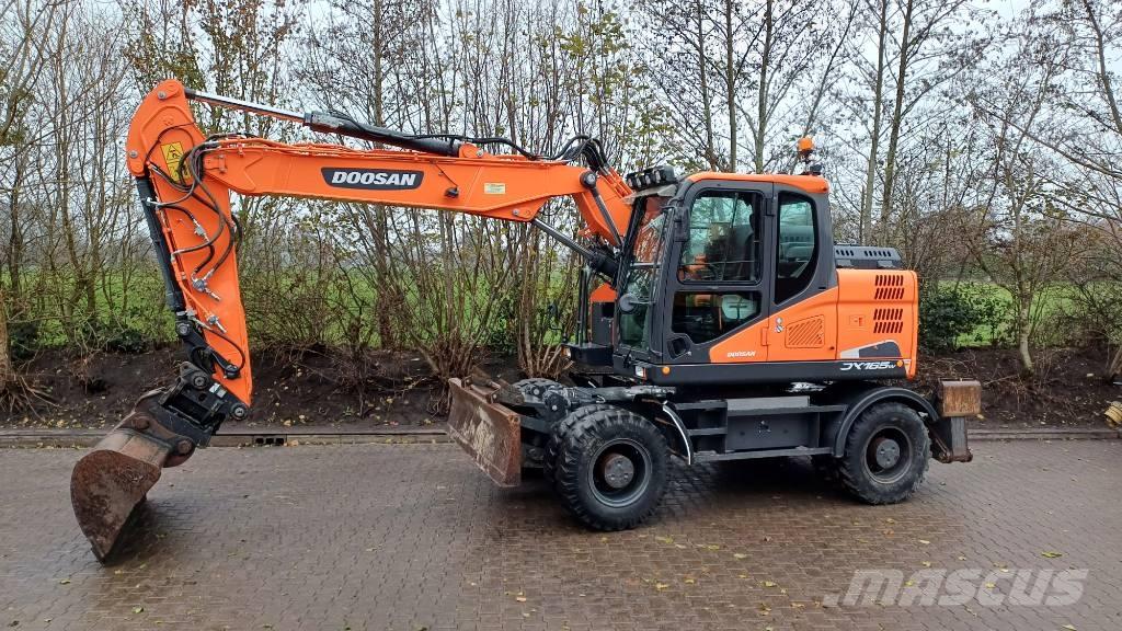 Doosan DX 165 W-5 Ratasekskavaatorid