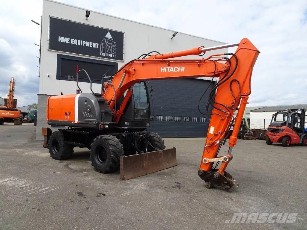 Hitachi ZX140W-3 Ratasekskavaatorid