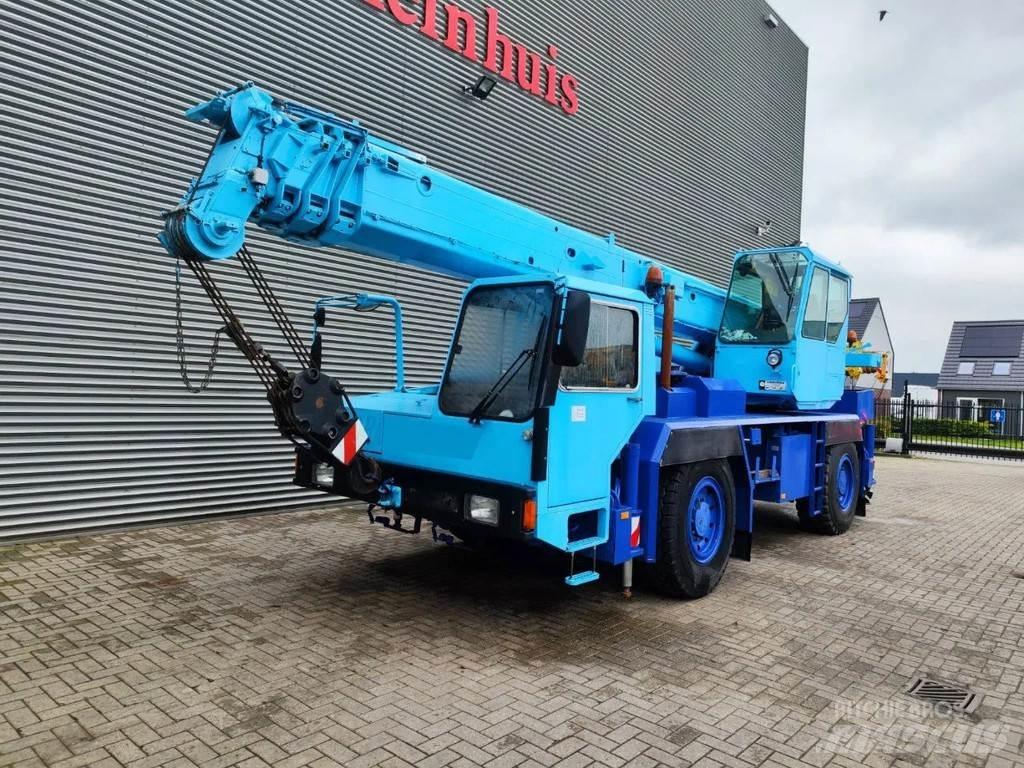 Liebherr LTM 1025 Maastikutõstukid