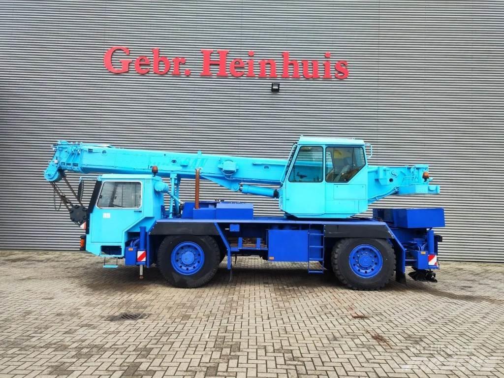 Liebherr LTM 1025 Maastikutõstukid