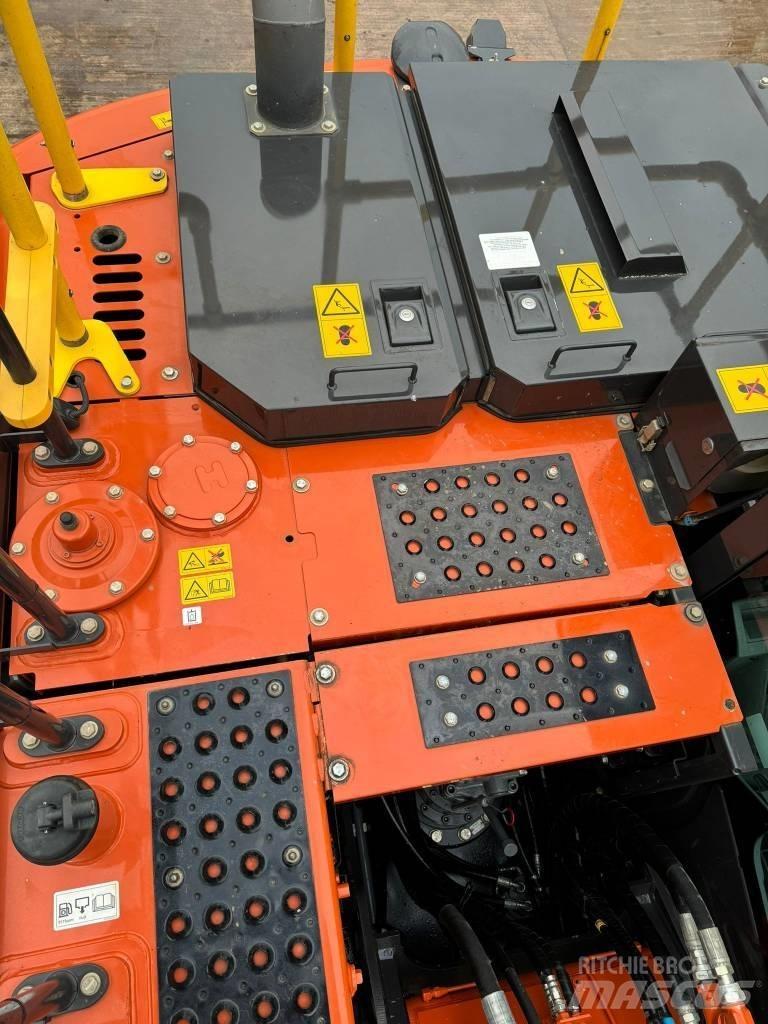 Hitachi ZX 130-7 Roomikekskavaatorid