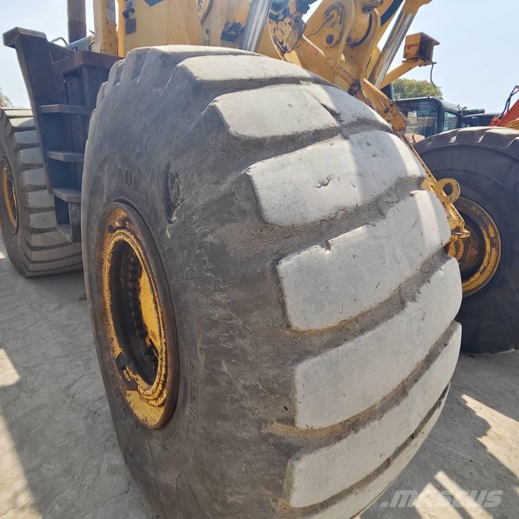 Komatsu WA 500 Rataslaadurid