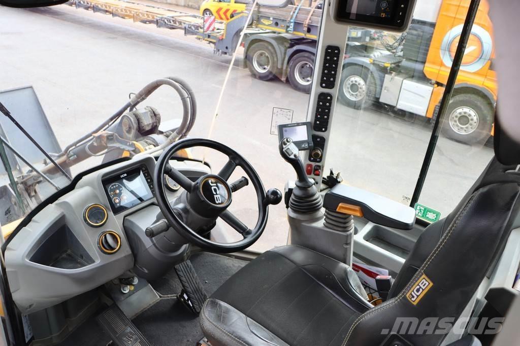 JCB 427 HT T4F Rataslaadurid