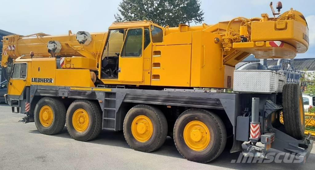 Liebherr 1070/1 Maastikutõstukid