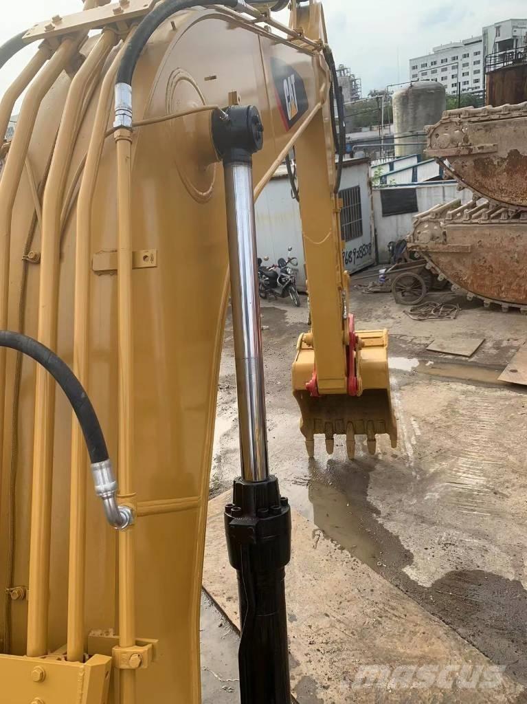 CAT 315 D L Roomikekskavaatorid