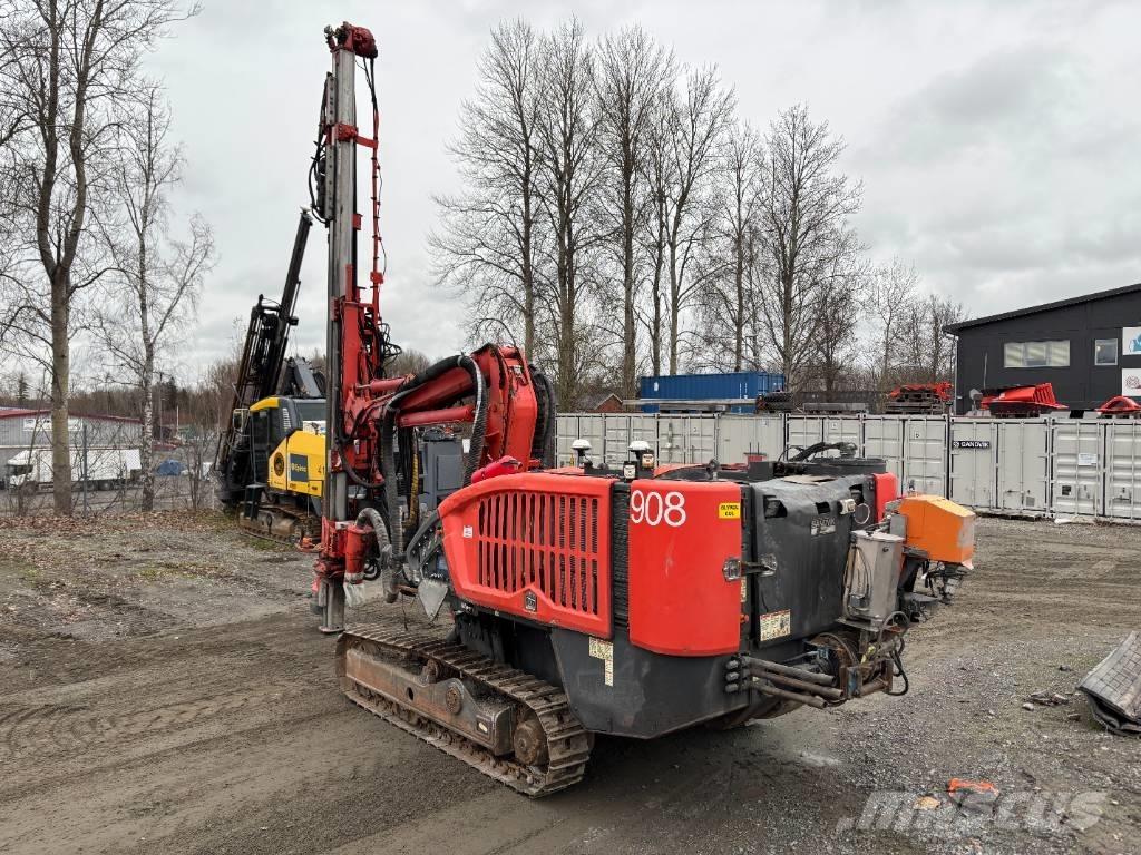 Sandvik Dino DC400Ri Vertikaalsed puurmasinad