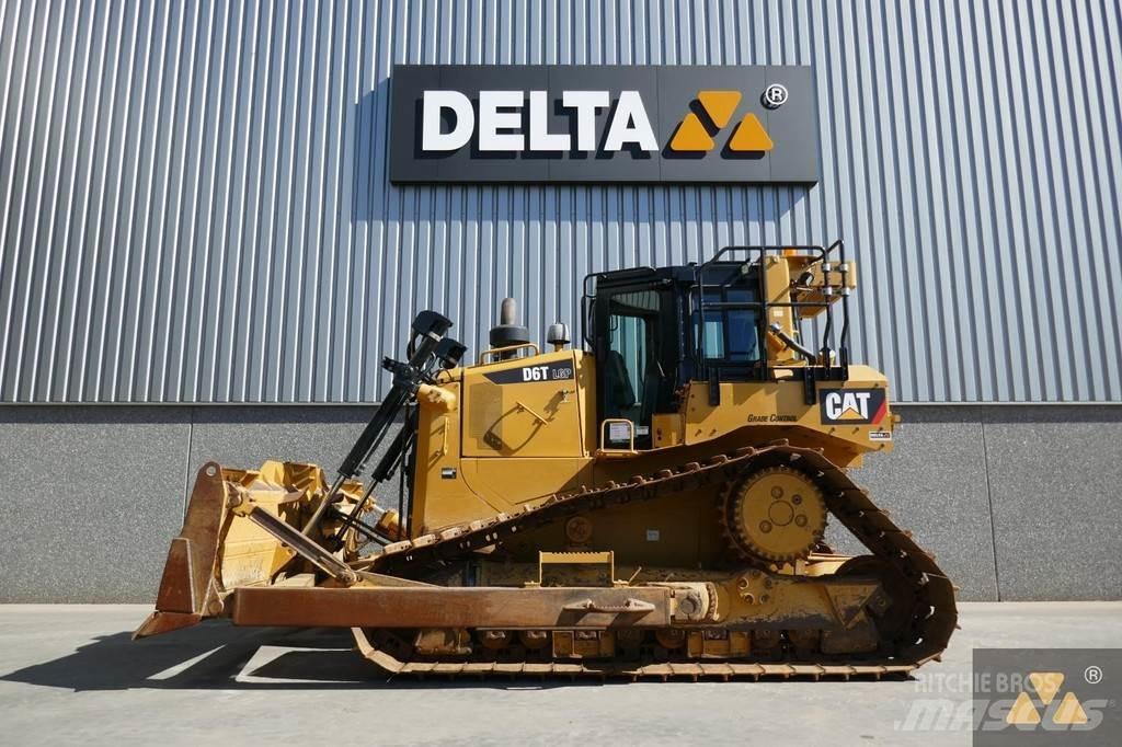 CAT D6T LGP Buldooserid