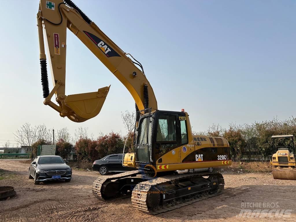 CAT 320 C L Roomikekskavaatorid