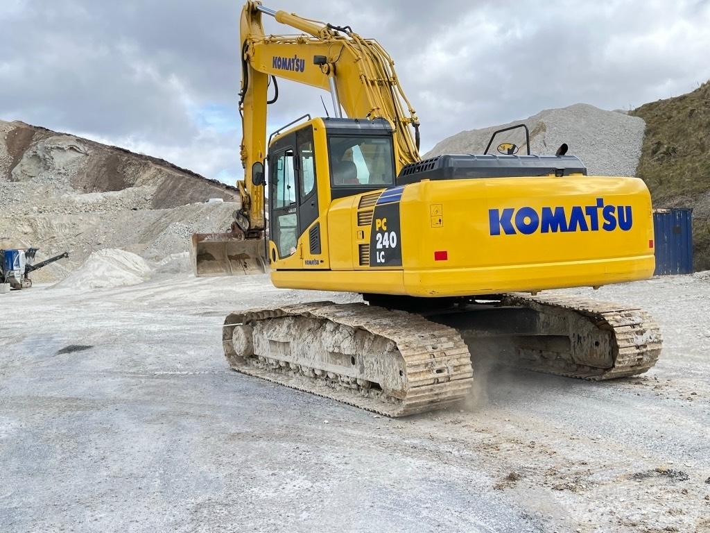 Komatsu PC 240 LC-7 Roomikekskavaatorid