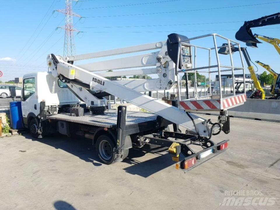Isoli PNT 205 NH Auto korvtõstukid