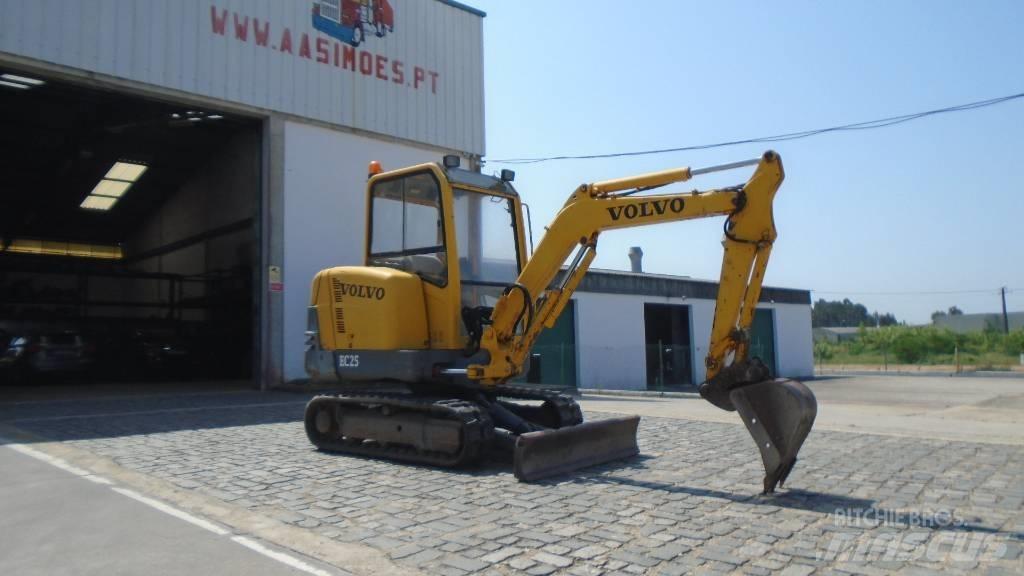 Volvo EC 25 Miniekskavaatorid < 7 t