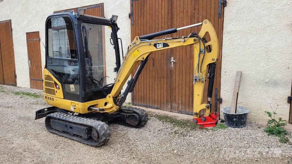 CAT 301.7 D Miniekskavaatorid < 7 t