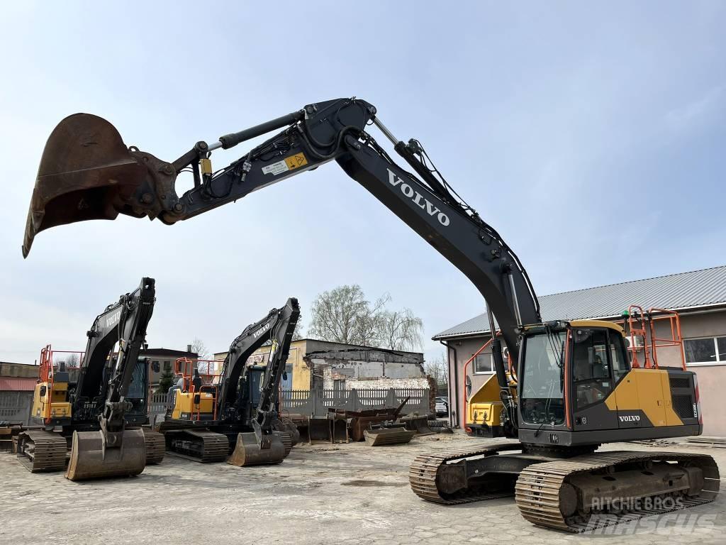 Volvo EC 220 E Roomikekskavaatorid