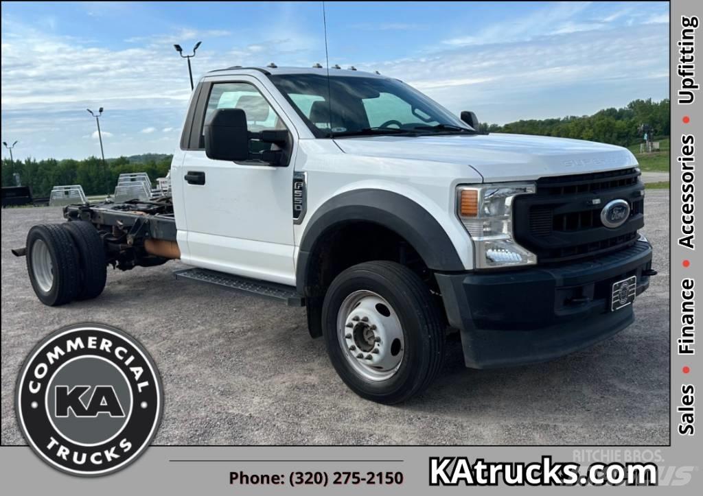 Ford F 550 XL SD Raamautod