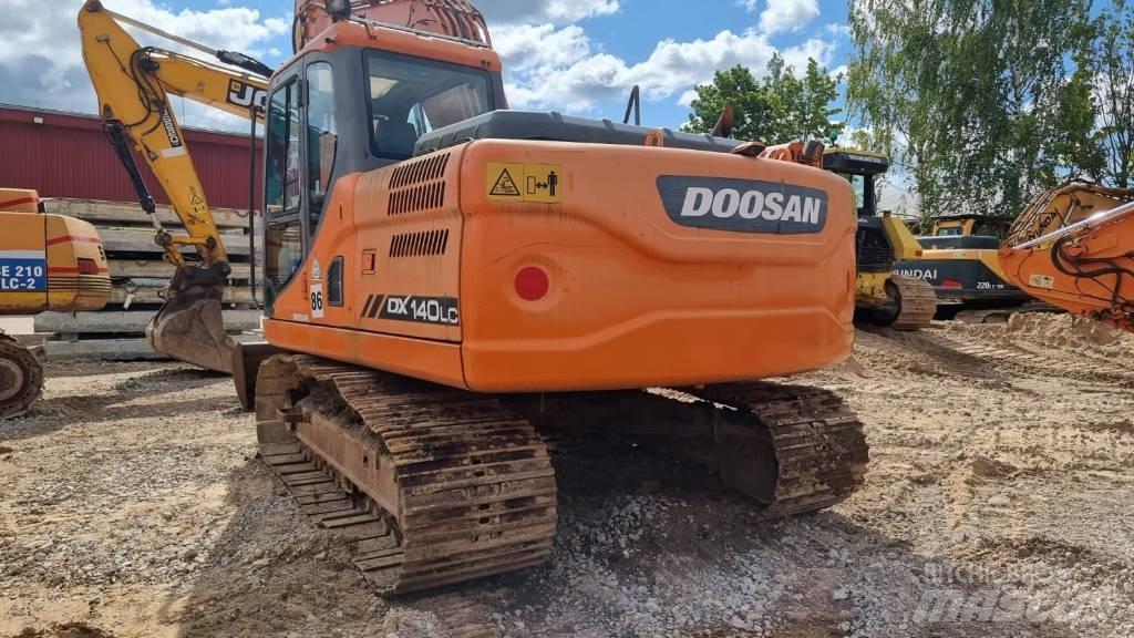 Doosan DX 140 LC-3 Roomikekskavaatorid