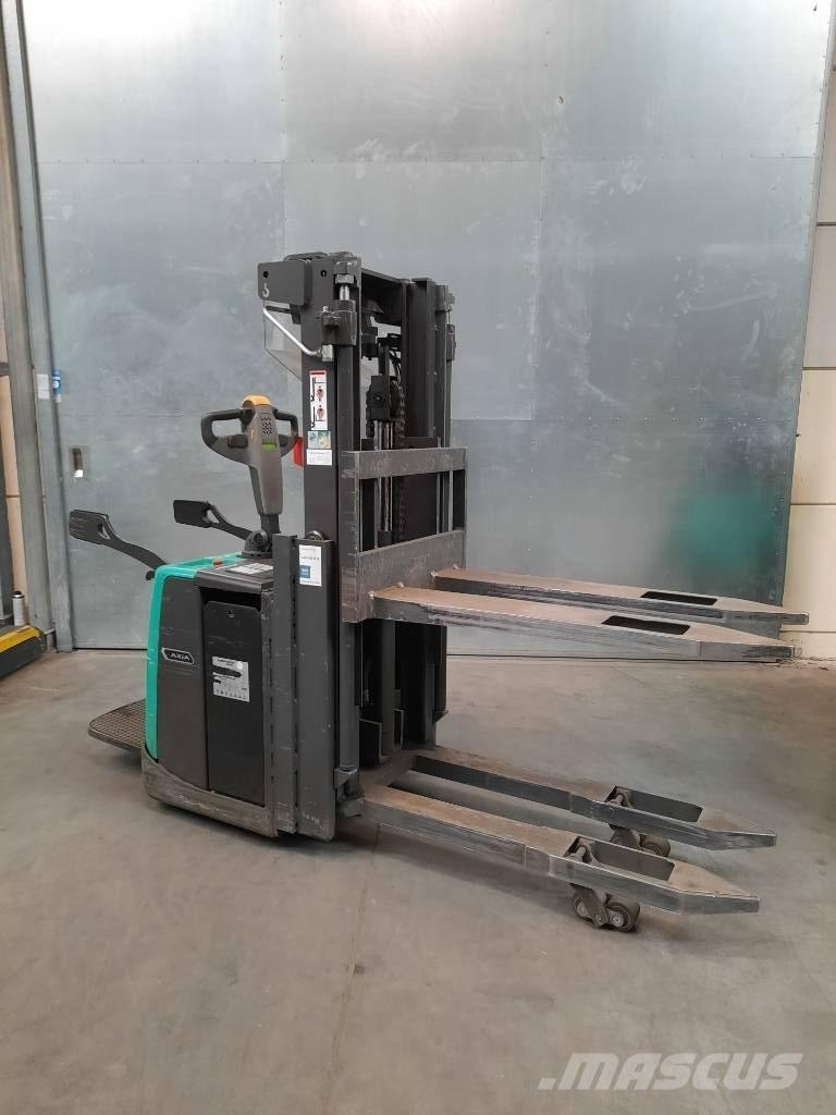Mitsubishi SBV16P Platvormiga virnastajad