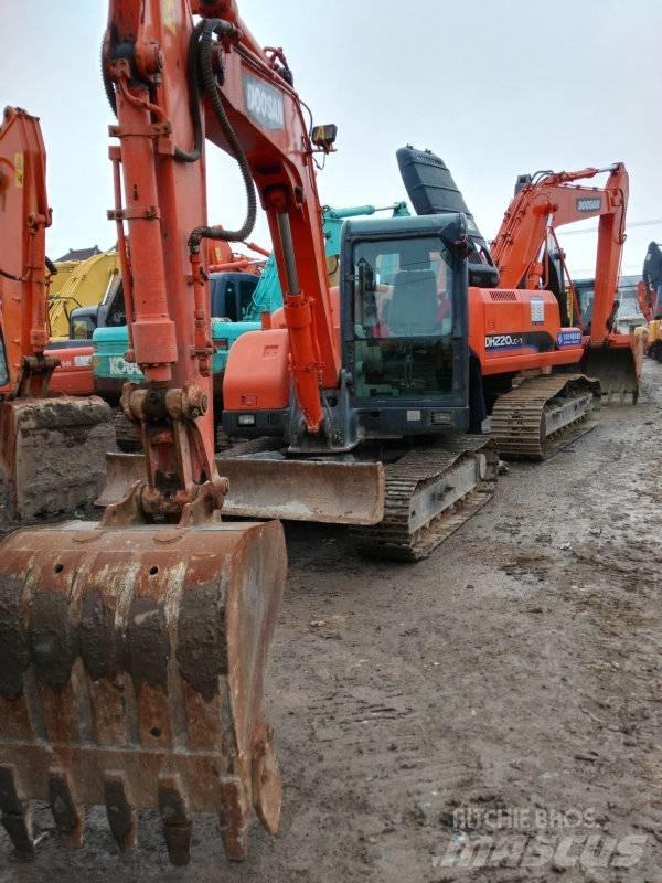 Doosan DH 80 Väikeekskavaatorid 7t-12t