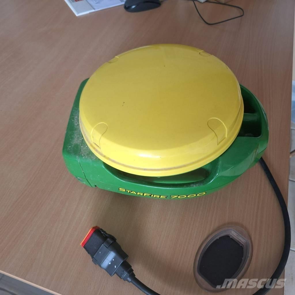 John Deere 6195 R Traktorid