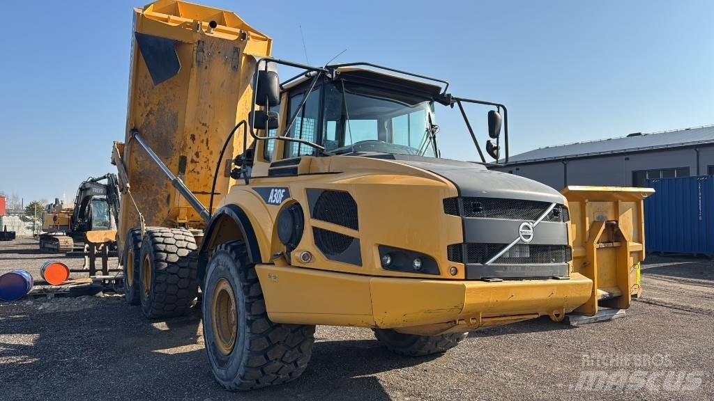 Volvo A 30 F Liigendraamiga pinnaseveokid