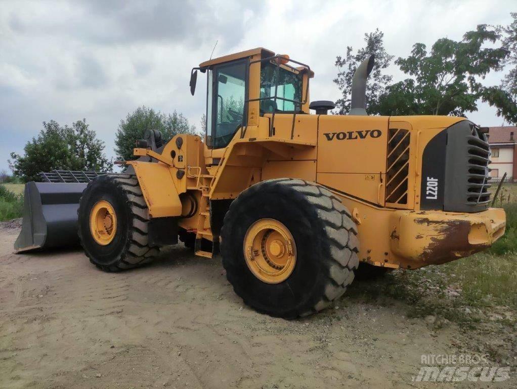 Volvo L 220 F Rataslaadurid
