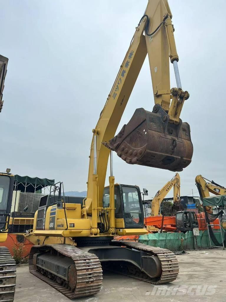 Komatsu PC490-10 Roomikekskavaatorid