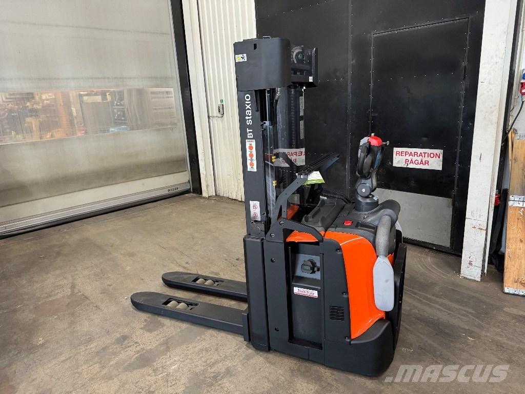 Toyota SPE140L Järelkäidavad virnastajad