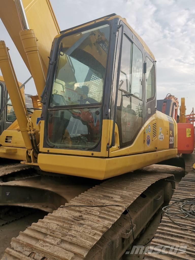 Komatsu PC 220 LC-7 Roomikekskavaatorid