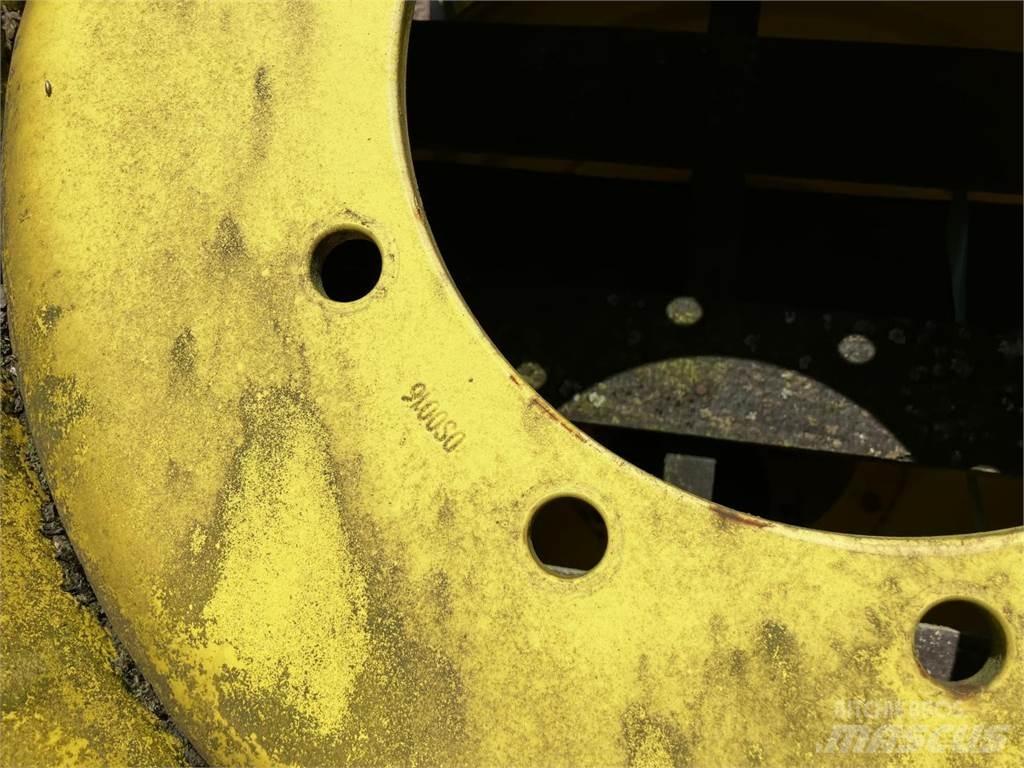 John Deere 18x28 Rehvid, rattad ja veljed